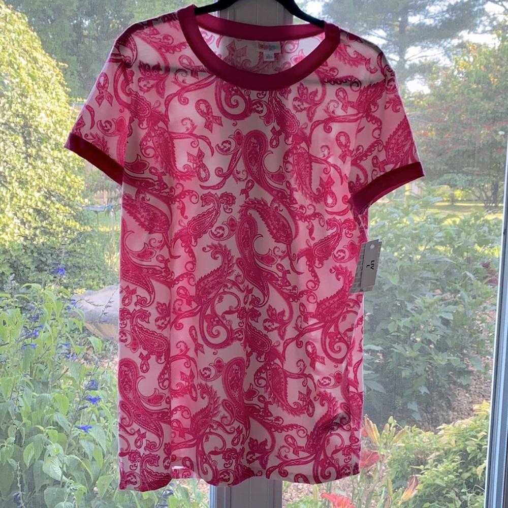 Lularoe Liv Breast Cancer Top Size L NWT
